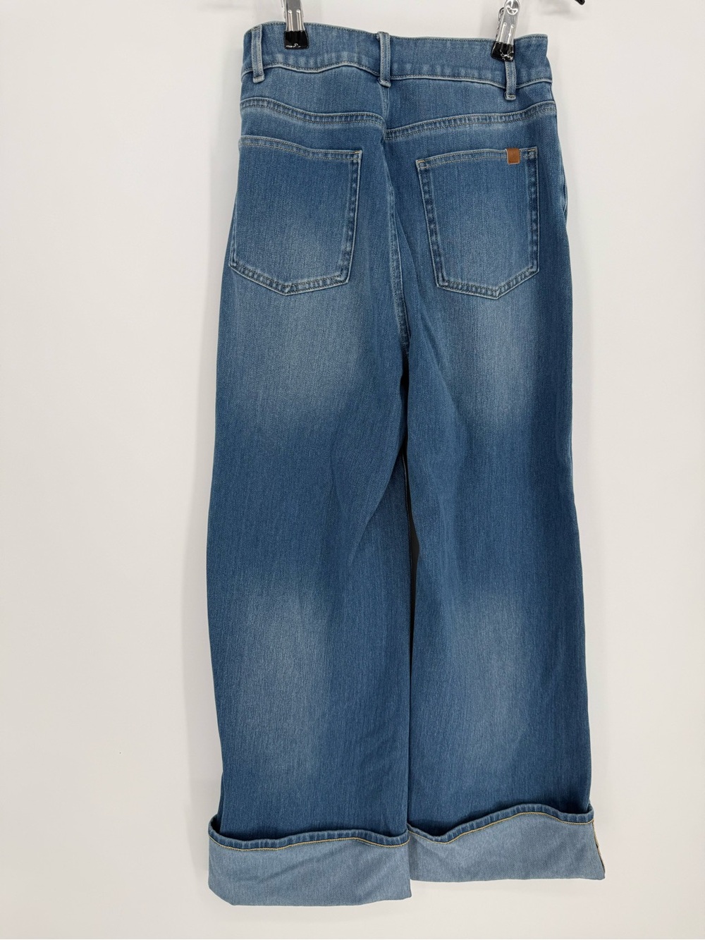 HALARA High Waisted Wide Leg Cuffed Jeans Size XS Medium Wash - Picture 4 of 6